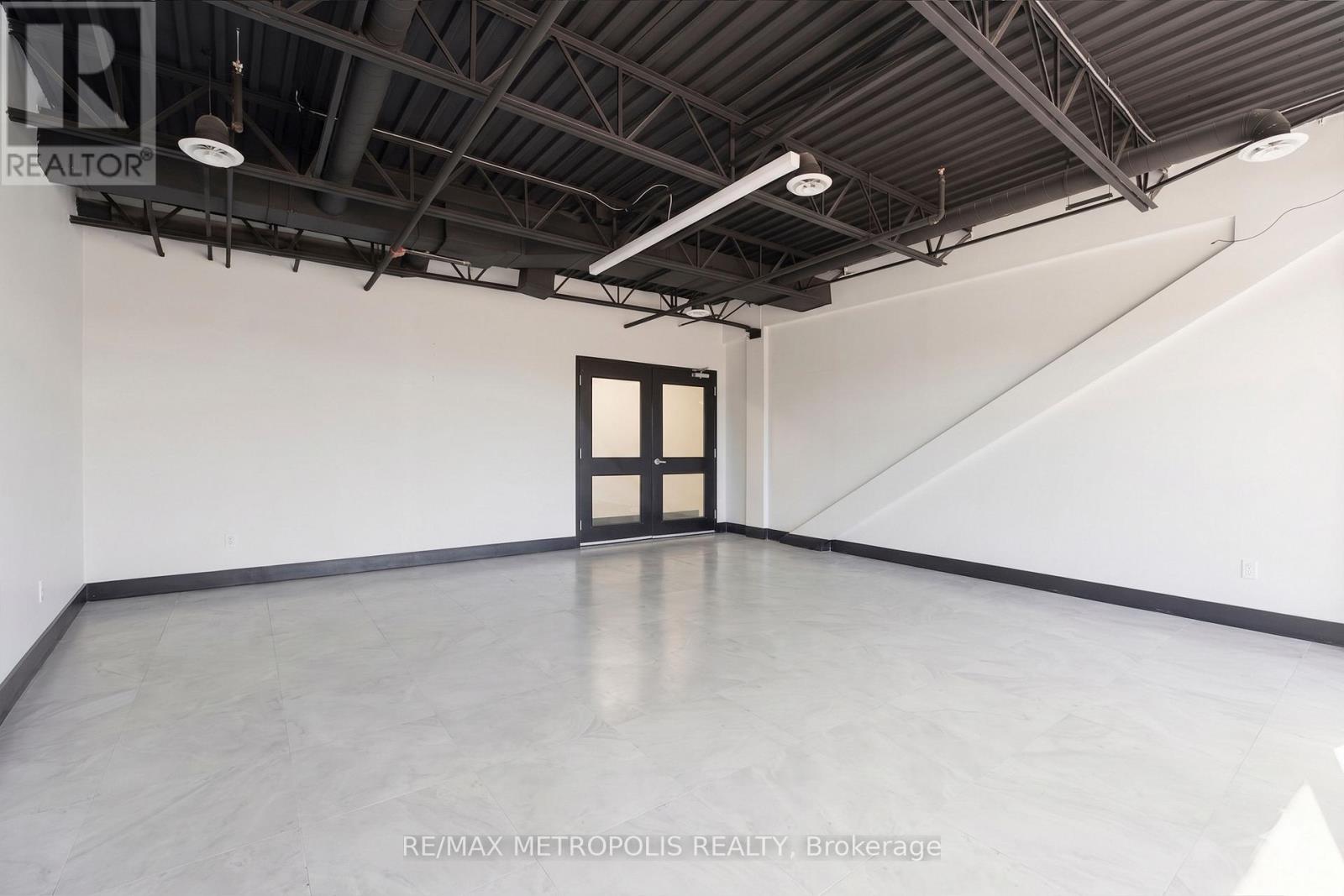 201 - 5928 Finch Avenue E, Toronto, Ontario  M1B 5P8 - Photo 2 - E13131460