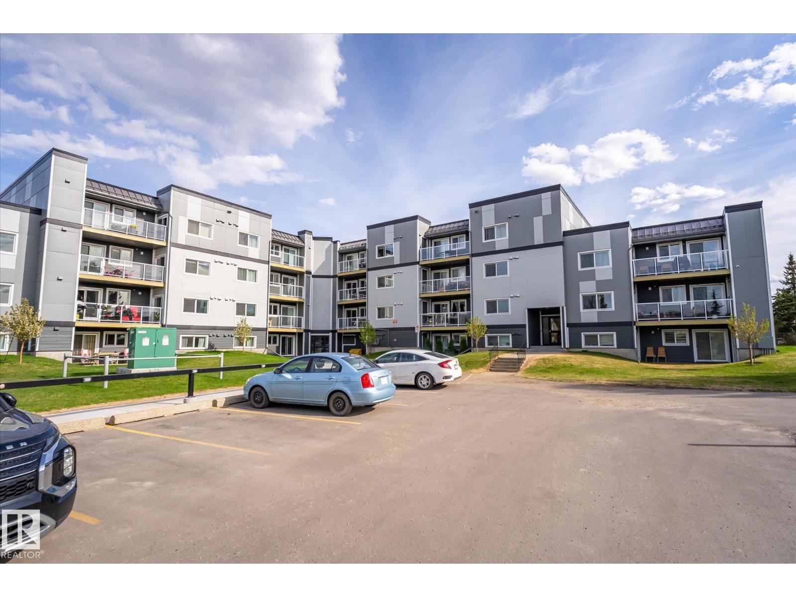 #302 9504 182 St NW, Edmonton, Alberta  T5T 3A7 - Photo 2 - E4475282