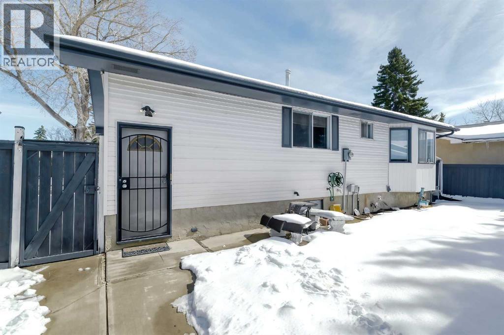 3523 48 Street NE, Calgary, Alberta  T1Y 5S5 - Photo 47 - A2298813