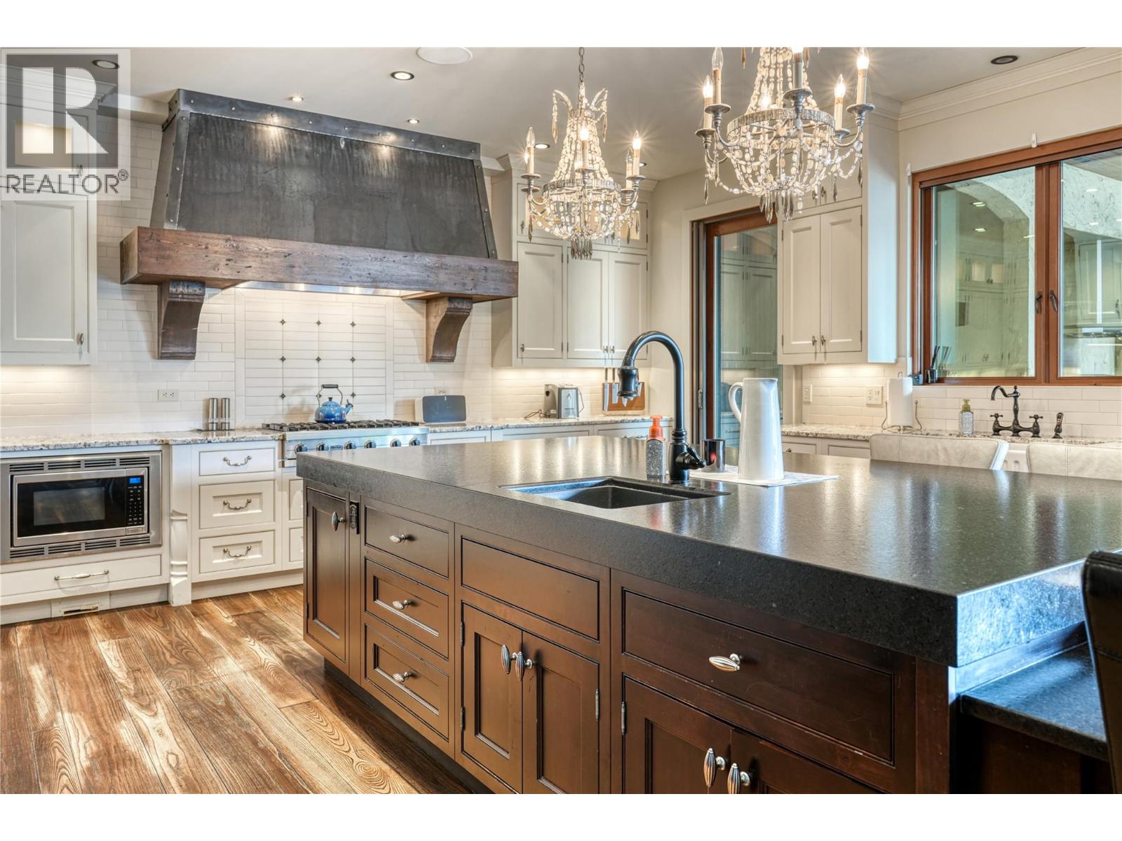 4383 Hobson Road Kelowna Photo 19