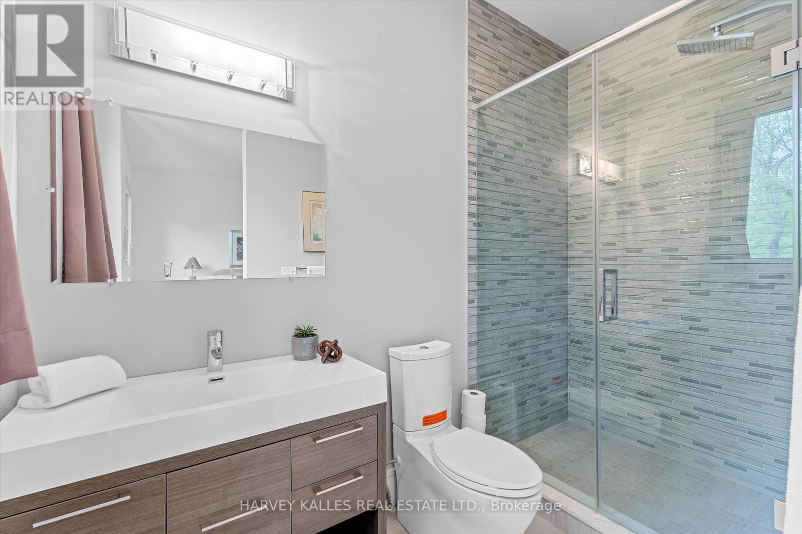 51 Hi Mount Drive, Toronto, Ontario  M2K 1X3 - Photo 33 - C13169772