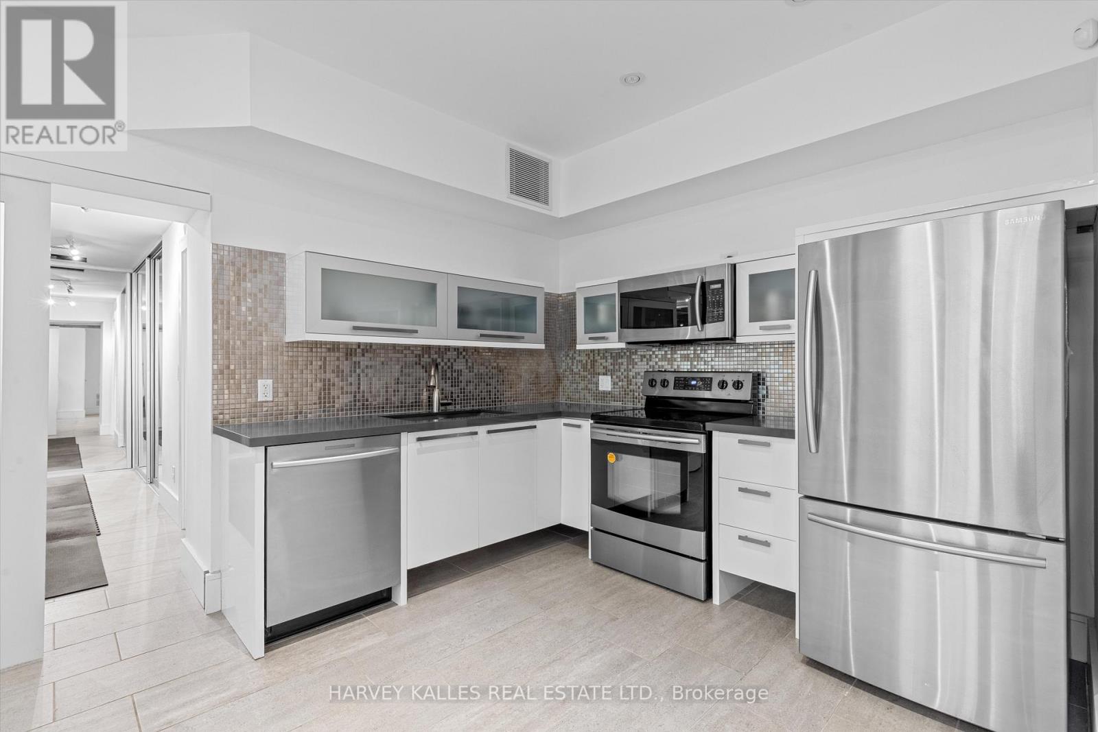 51 Hi Mount Drive, Toronto, Ontario  M2K 1X3 - Photo 36 - C13169772