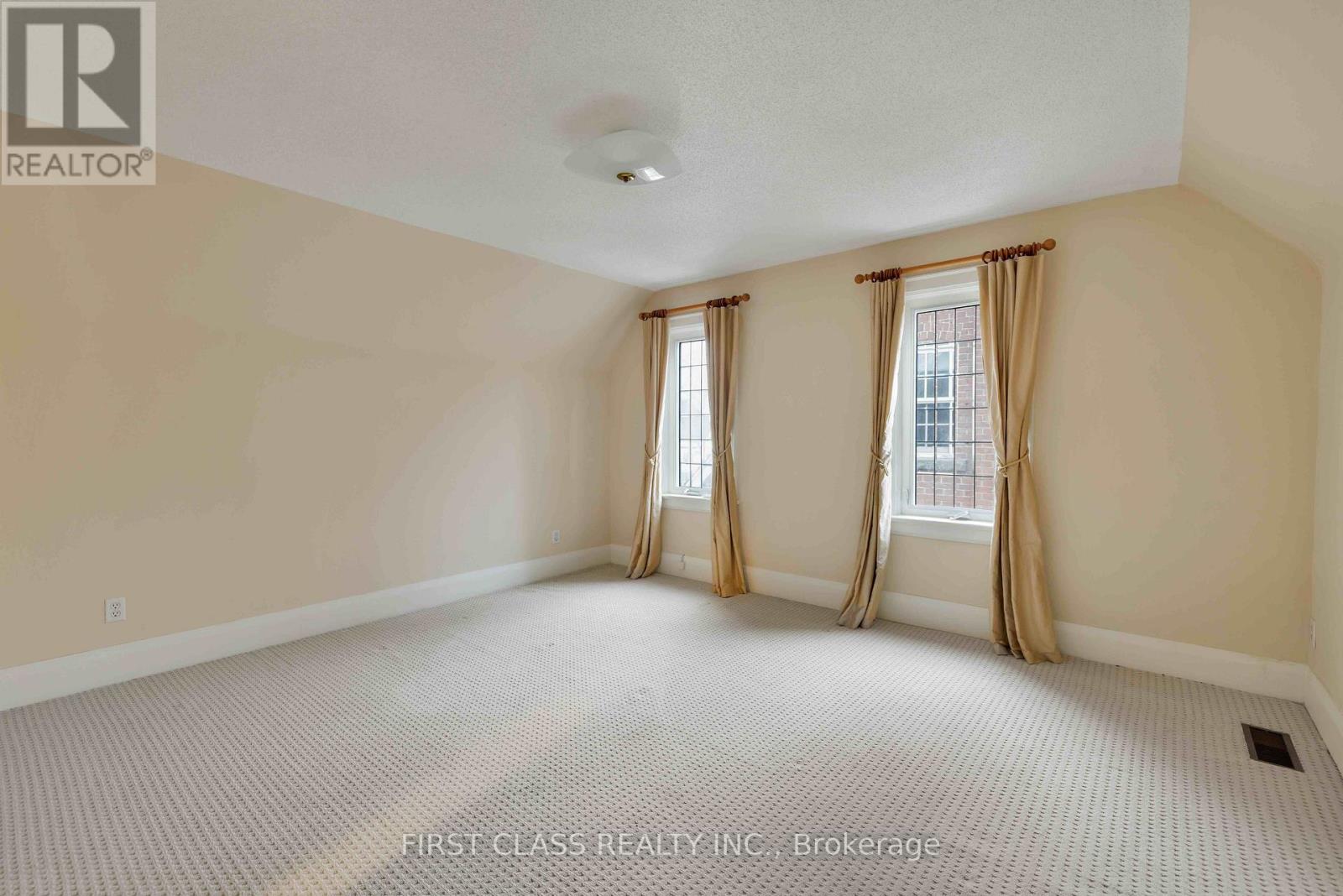80 Douglas Drive, Toronto, Ontario  M4W 2B4 - Photo 21 - C13169784