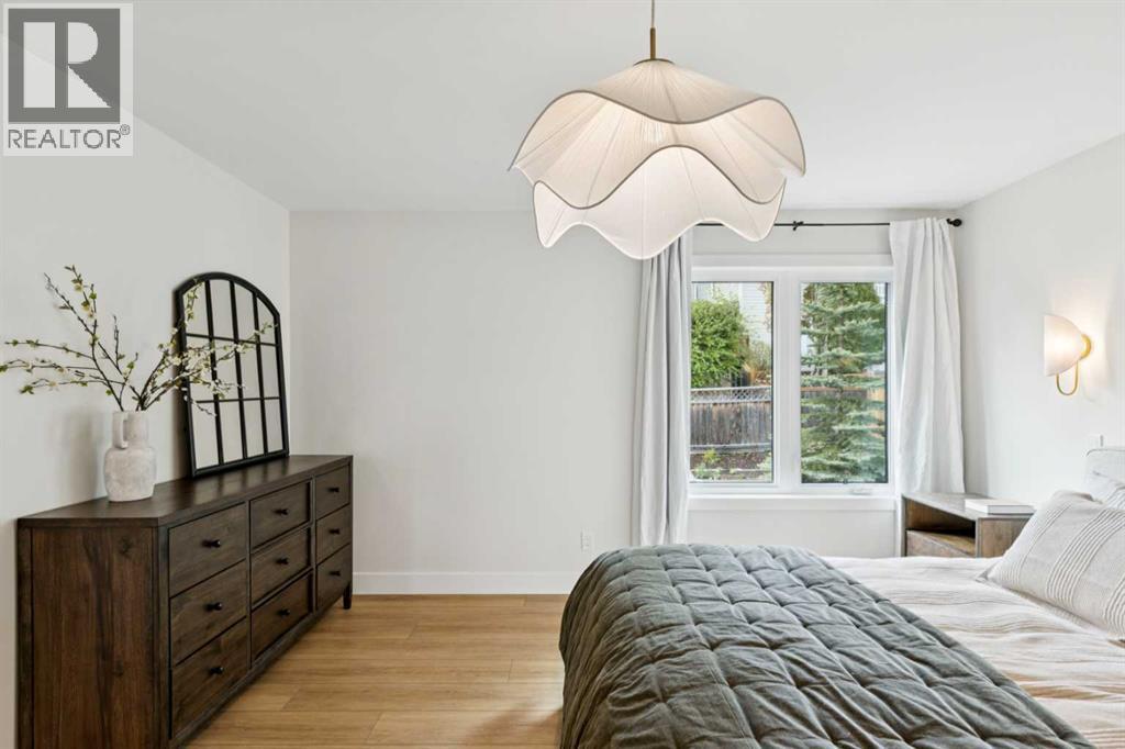 15 Valley Stream Manor Nw, Calgary, Alberta  T3B 5V9 - Photo 21 - A2307956