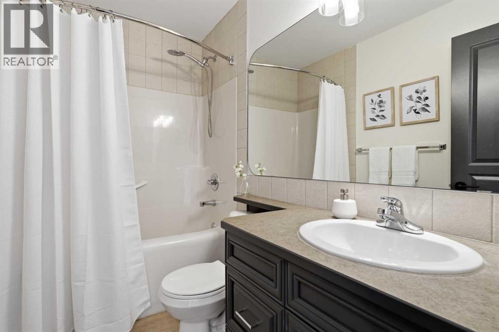 15 Valley Stream Manor Nw, Calgary, Alberta  T3B 5V9 - Photo 27 - A2307956