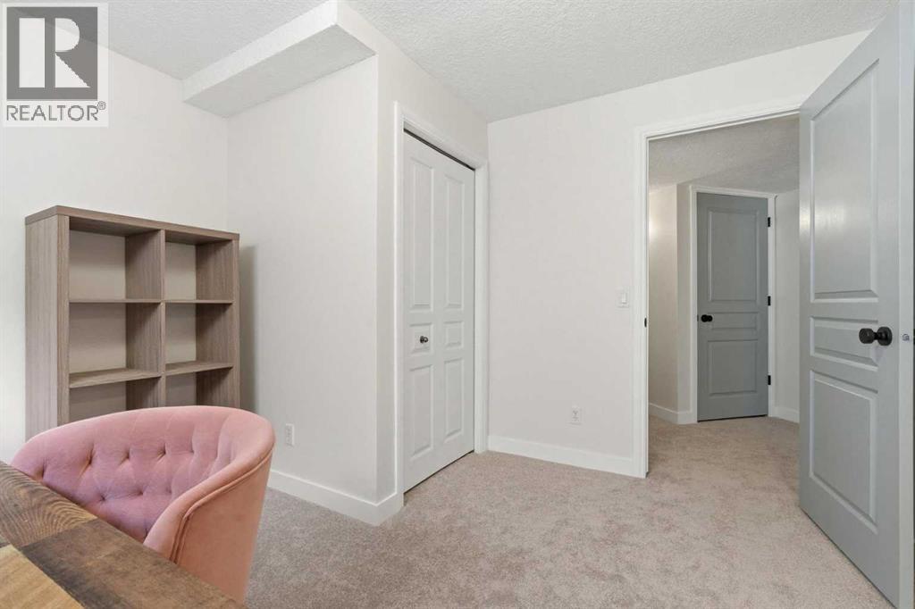 15 Valley Stream Manor Nw, Calgary, Alberta  T3B 5V9 - Photo 31 - A2307956