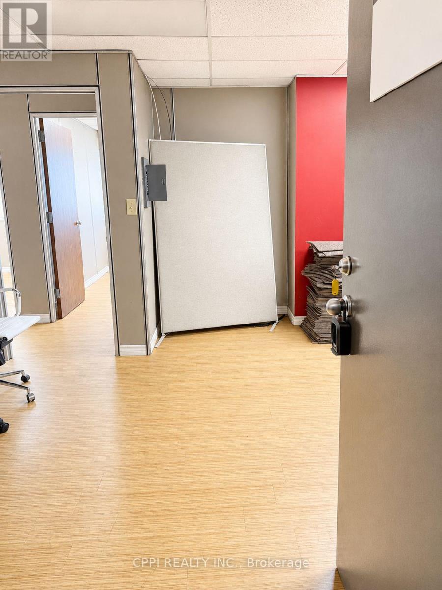 208 - 650 King Street E, Oshawa, Ontario  L1H 1G5 - Photo 20 - E13169858