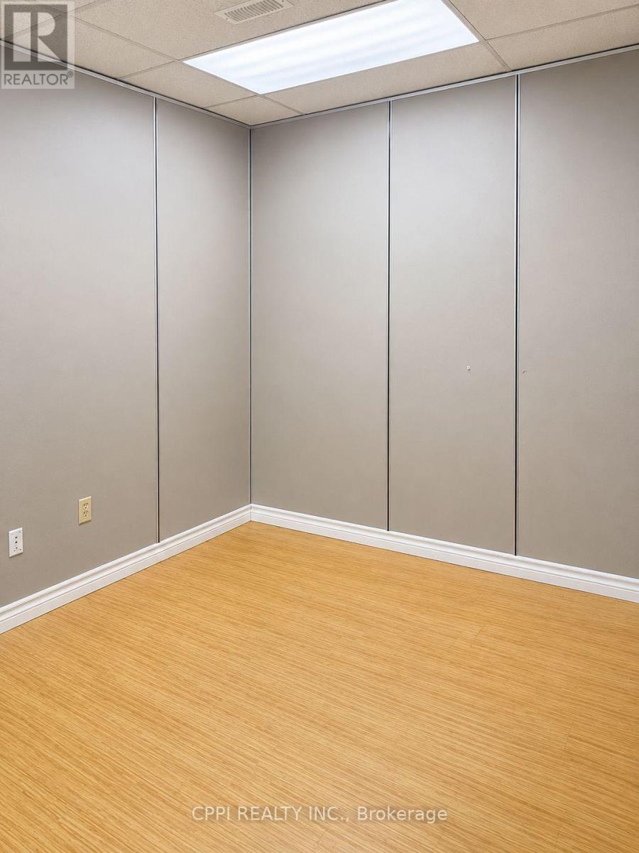 208 - 650 King Street E, Oshawa, Ontario  L1H 1G5 - Photo 27 - E13169858