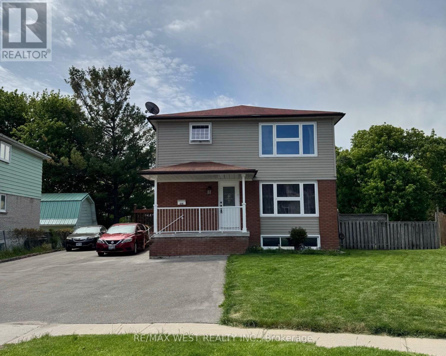 516 HARRIS COURT, Whitby, Ontario