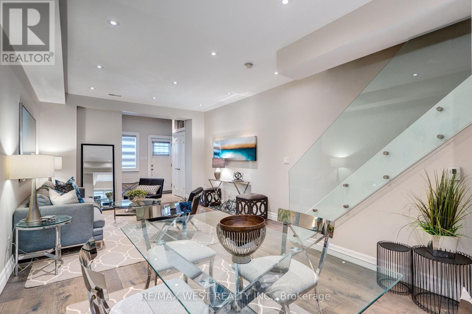 413 Leslie Street, Toronto, Ontario  M4M 3E3 - Photo 6 - E13170014