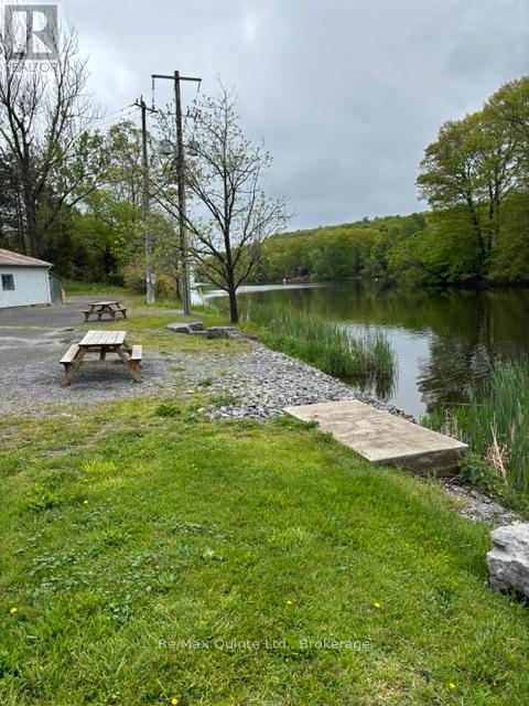 911-913 County Road 13, Prince Edward County, Ontario  K0K 2P0 - Photo 35 - X13160912