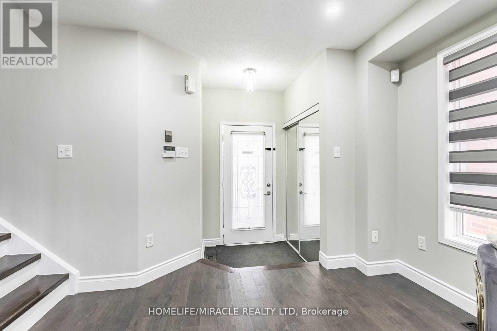 Upper - 17 Roadmaster Lane, Brampton, Ontario  L7A 3A9 - Photo 23 - W13168786