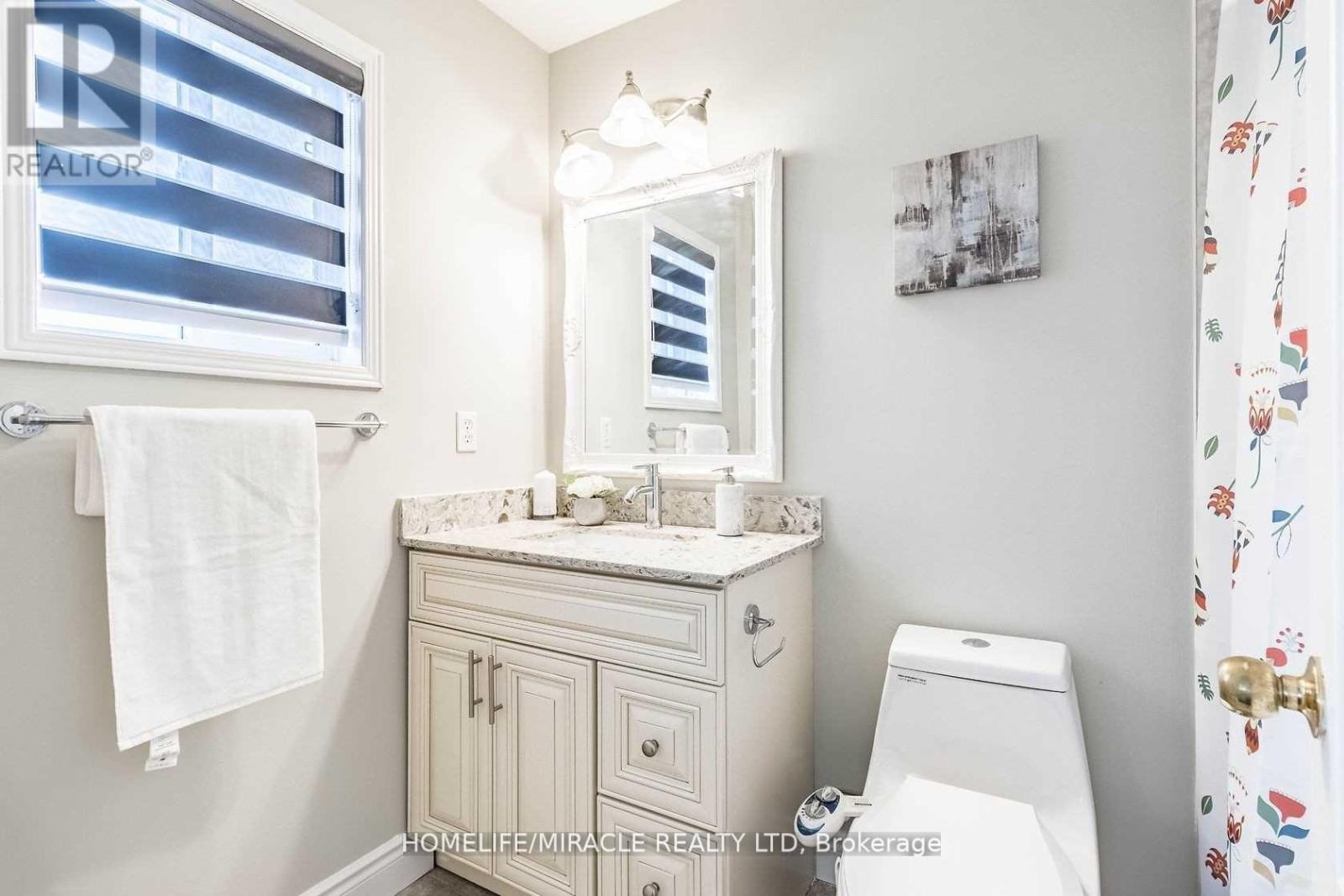 Upper - 17 Roadmaster Lane, Brampton, Ontario  L7A 3A9 - Photo 6 - W13168786