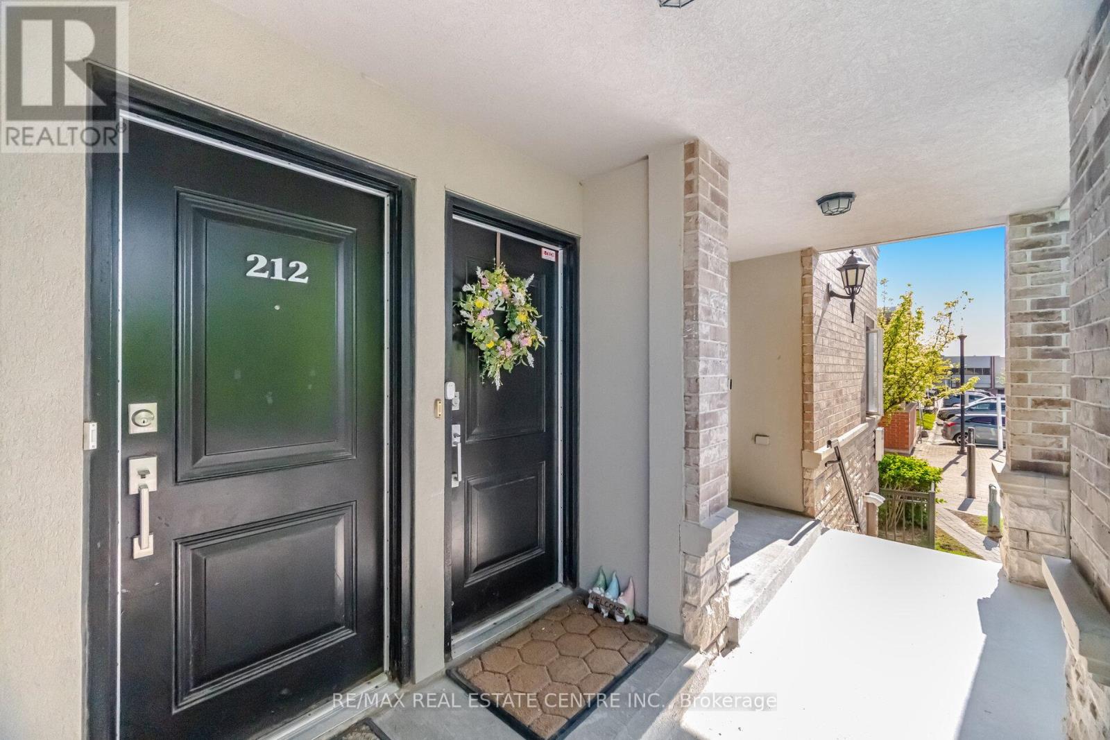 211 - 320 John Street, Markham, Ontario  L3T 0B1 - Photo 3 - N13169738