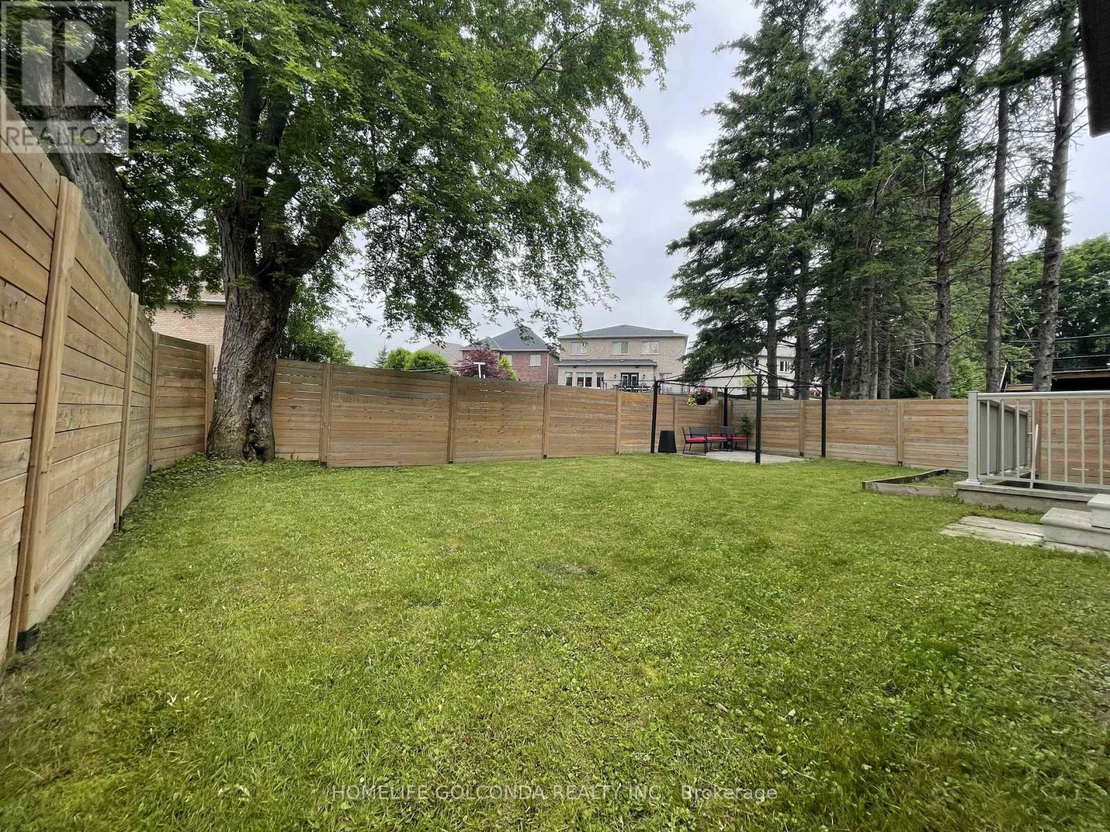 Lower - 110a Bond Crescent, Richmond Hill, Ontario  L4E 3L1 - Photo 2 - N13169828