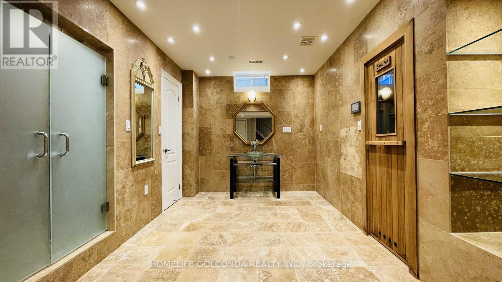 Lower - 110a Bond Crescent, Richmond Hill, Ontario  L4E 3L1 - Photo 8 - N13169828