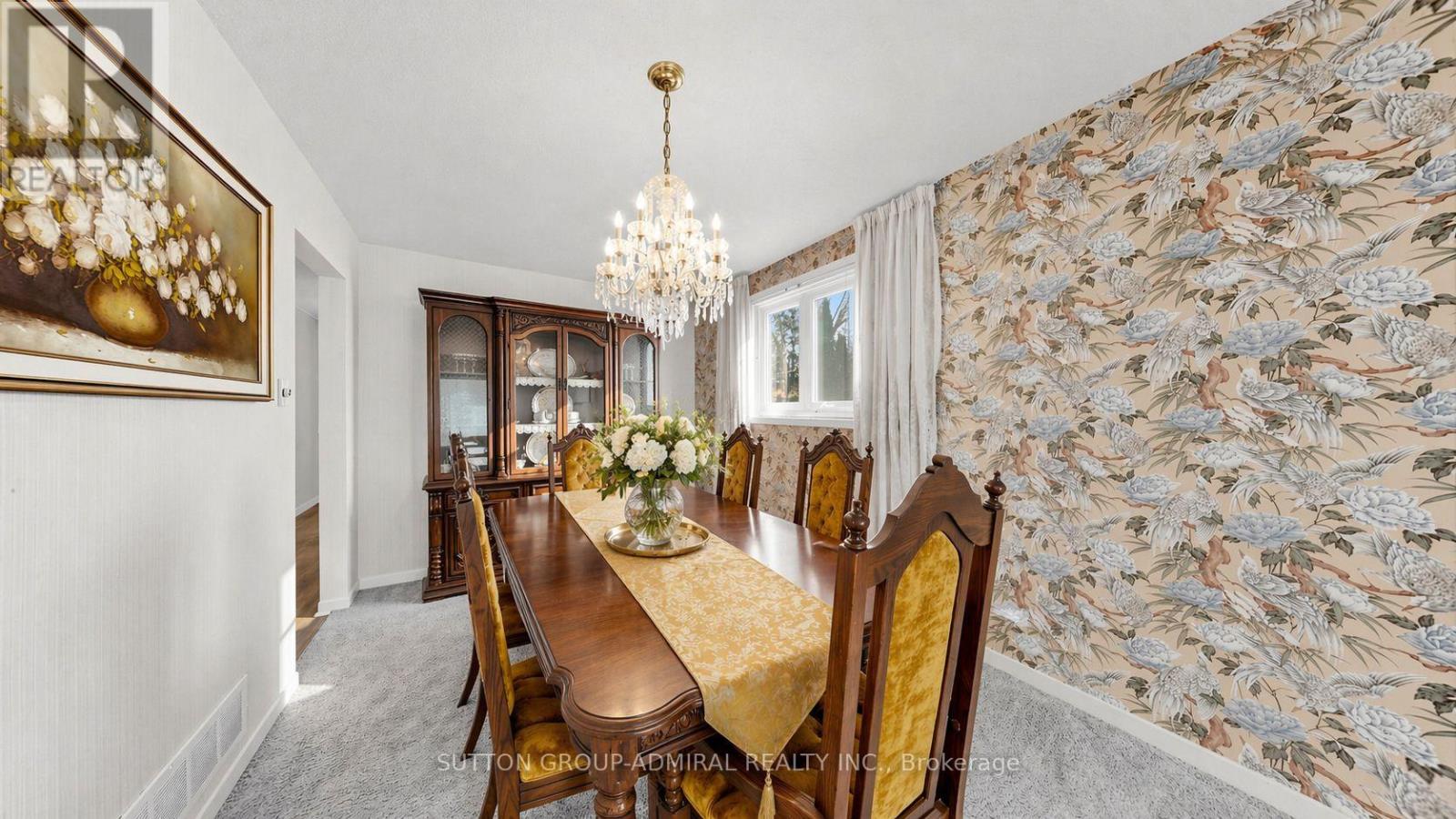 45 Howlett Avenue, Newmarket, Ontario  L3Y 5S6 - Photo 6 - N13169906