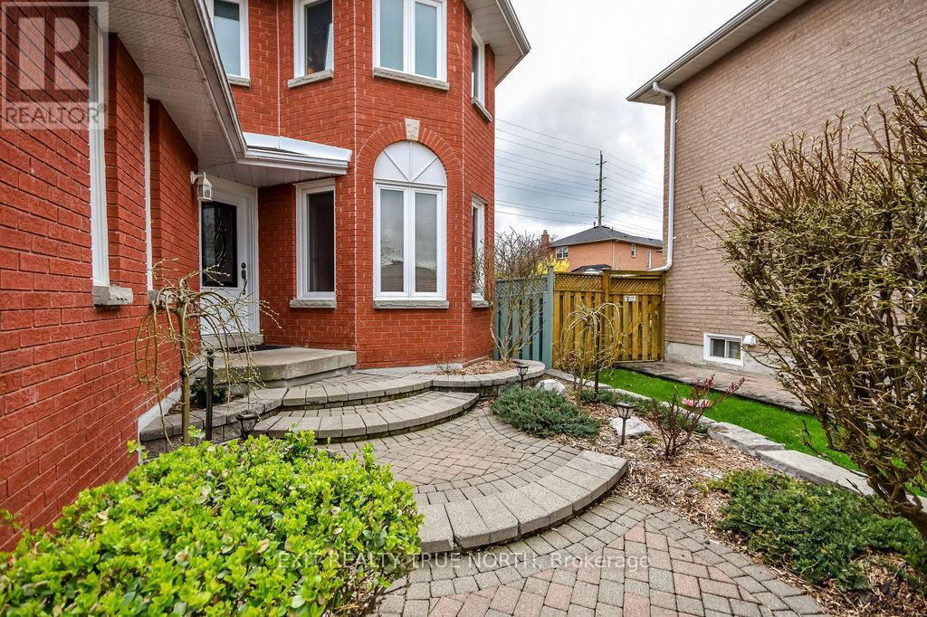53 Etherington Crescent, Barrie, Ontario  L4N 6Z4 - Photo 5 - S13169744