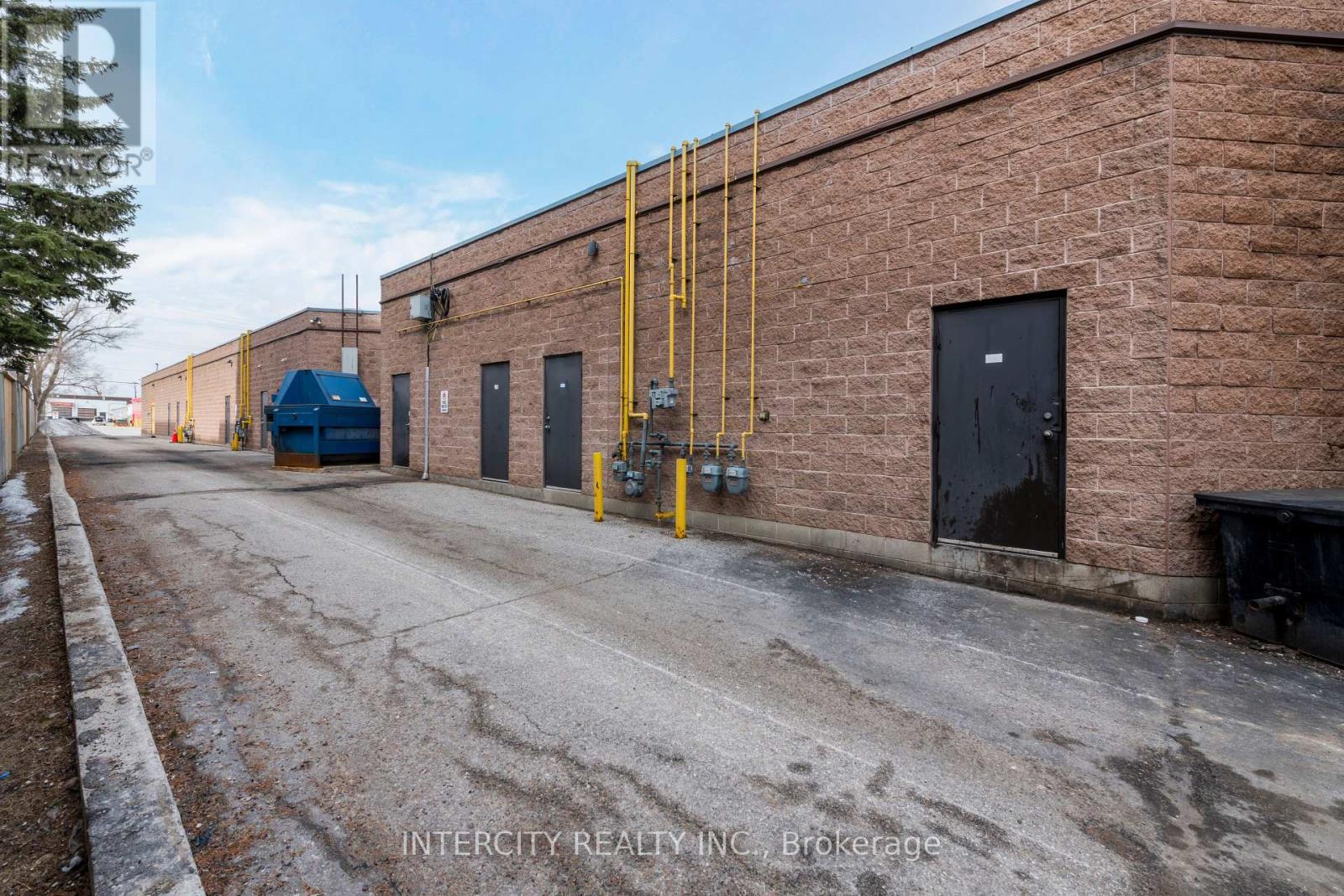 Unit 7 - 7 Anne Street S, Barrie, Ontario  L4N 2C4 - Photo 22 - S13170050