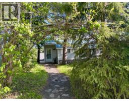 4 Lee Lake Road, Rural Pincher Creek No. 9, Alberta