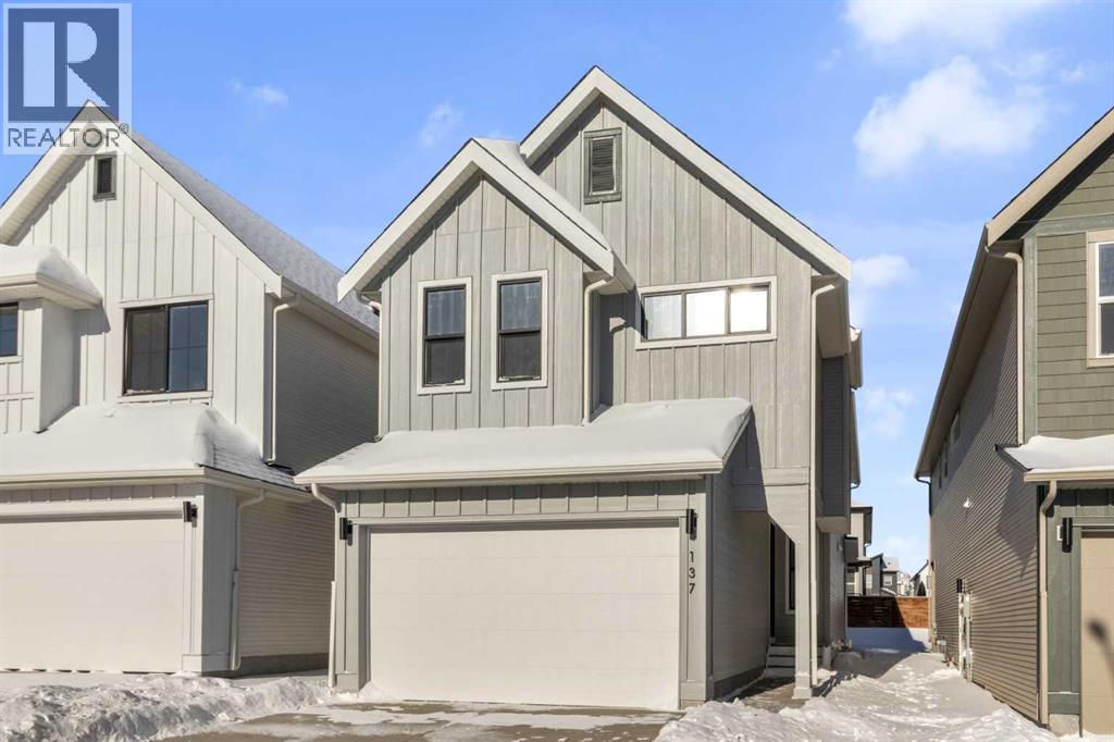 137 Copperhead Road Se, Calgary, Alberta  T2Z 5G9 - Photo 2 - A2304636