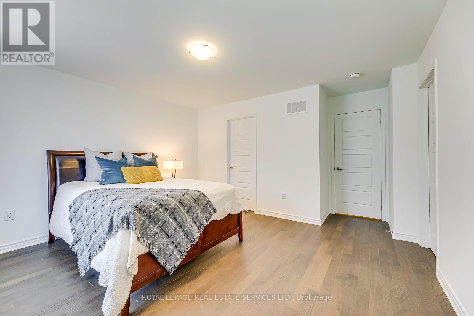 5188 Viola Desmond Drive, Mississauga, Ontario  L5M 2S7 - Photo 29 - W13169740