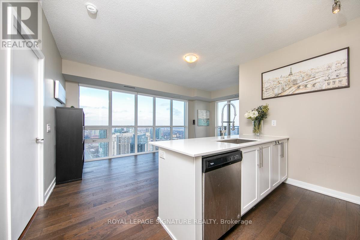 4007 - 4011 Brickstone Mews, Mississauga, Ontario  L5B 0J7 - Photo 2 - W13169798