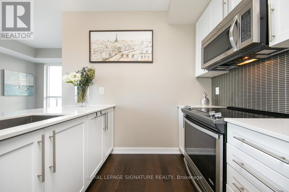 4007 - 4011 Brickstone Mews, Mississauga, Ontario  L5B 0J7 - Photo 3 - W13169798