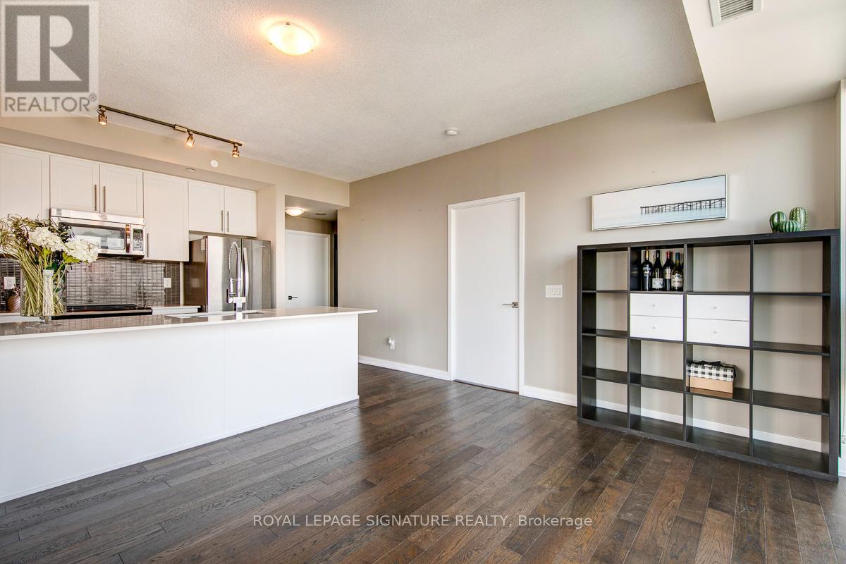 4007 - 4011 Brickstone Mews, Mississauga, Ontario  L5B 0J7 - Photo 8 - W13169798
