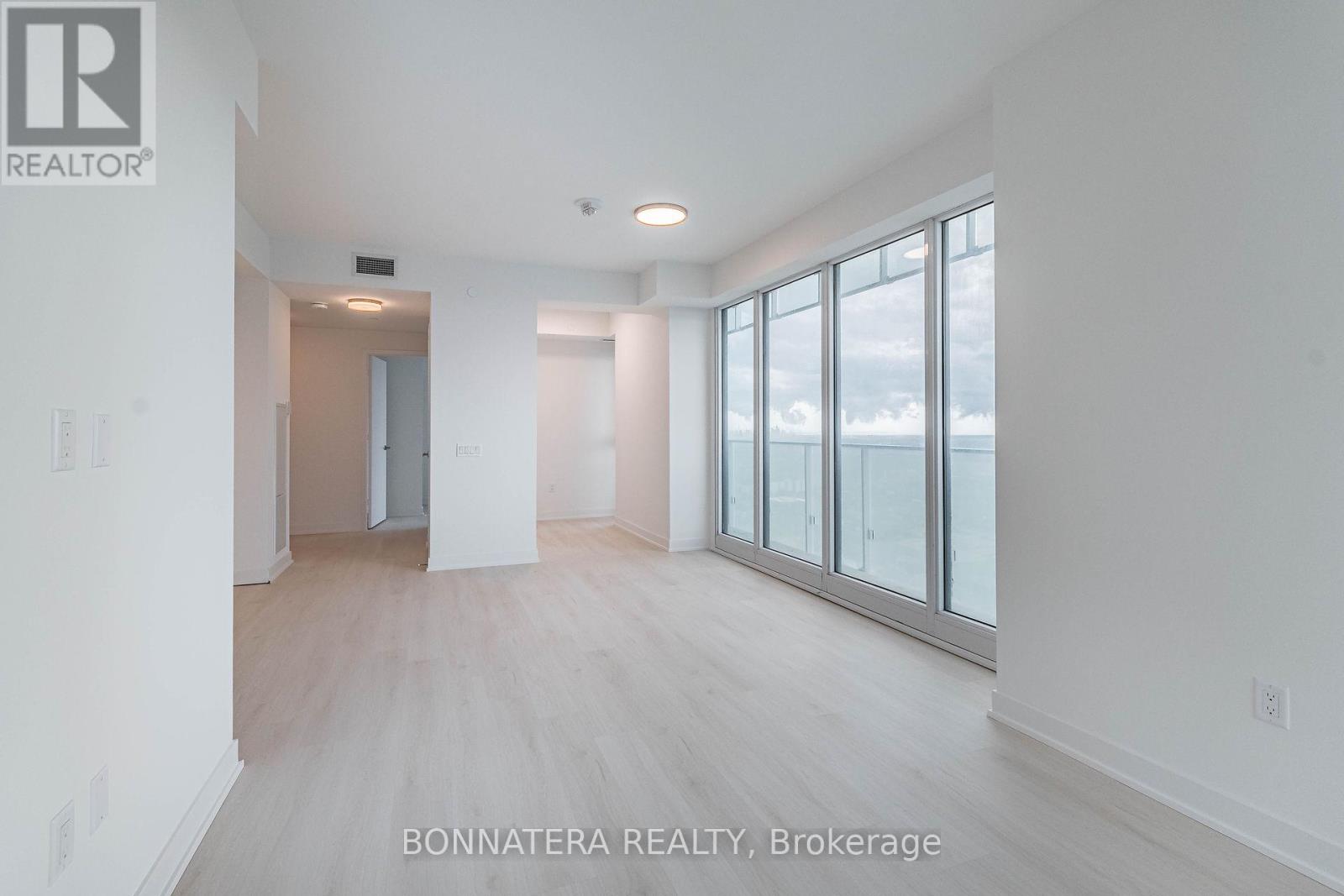 3904 - 3900 Confederation Parkway, Mississauga, Ontario  L5B 0M3 - Photo 14 - W13169854