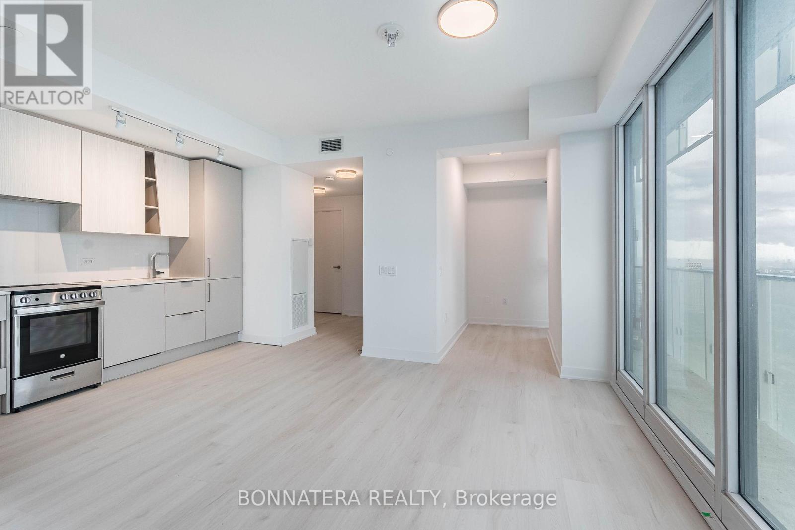 3904 - 3900 Confederation Parkway, Mississauga, Ontario  L5B 0M3 - Photo 15 - W13169854