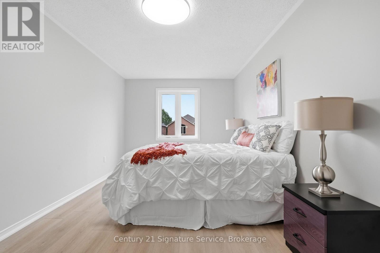 3811 Densbury Drive, Mississauga, Ontario  L5N 6Z3 - Photo 18 - W13169884
