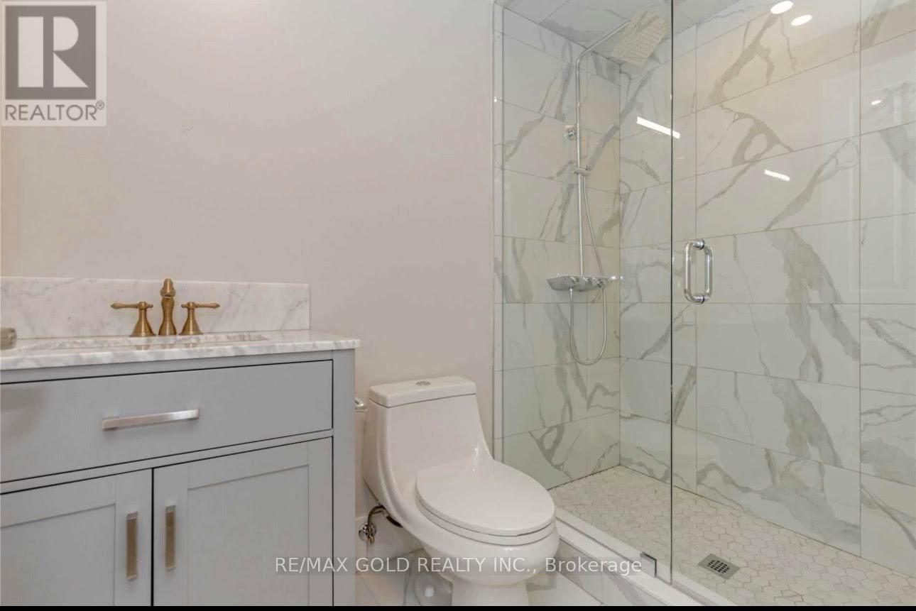 3352 Vernon Powell Drive, Oakville, Ontario  L6H 0Y4 - Photo 13 - W13169976