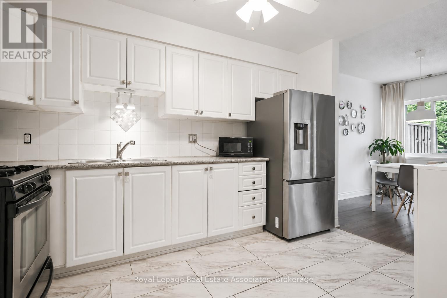 17 - 1230 Gripsholm Road, Mississauga, Ontario  L4Y 2G9 - Photo 8 - W13169990