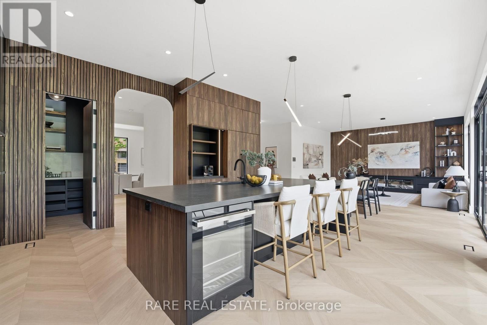 26 Hampshire Heights, Toronto, Ontario  M9B 2K4 - Photo 16 - W13170004