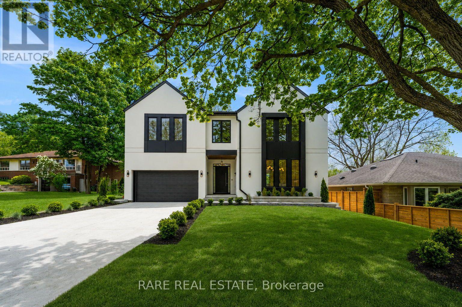 26 Hampshire Heights, Toronto, Ontario  M9B 2K4 - Photo 5 - W13170004
