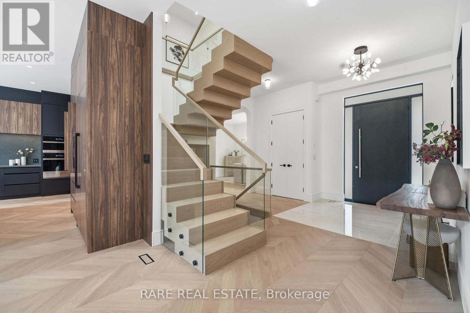 26 Hampshire Heights, Toronto, Ontario  M9B 2K4 - Photo 9 - W13170004