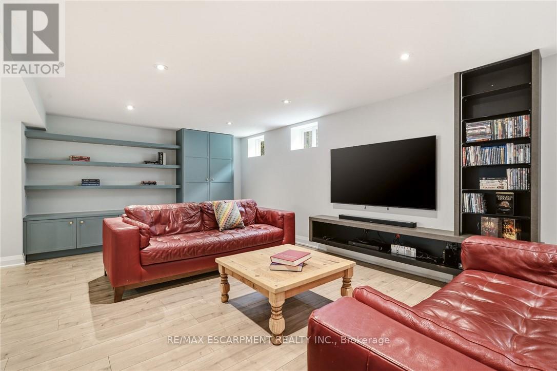 2074 Rebecca Street, Oakville, Ontario  L6L 2A2 - Photo 22 - W13170006