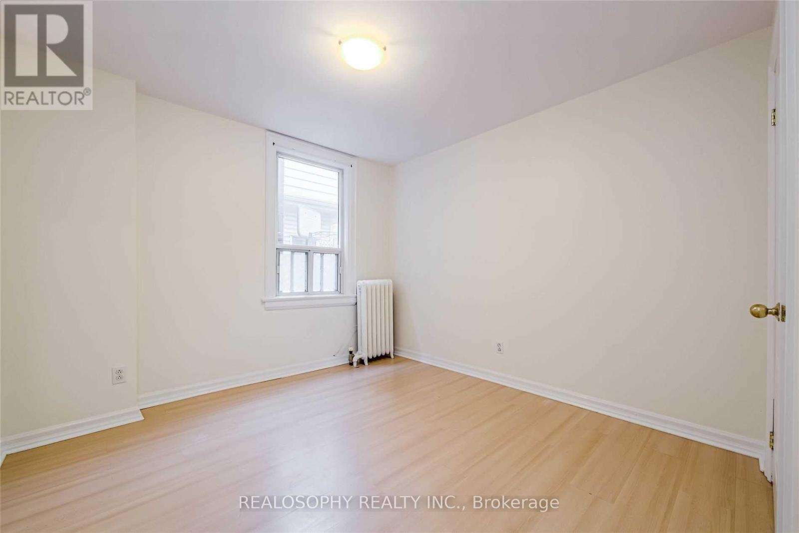 66 Dorval Drive, Toronto, Ontario  M6P 2B6 - Photo 6 - W13170020