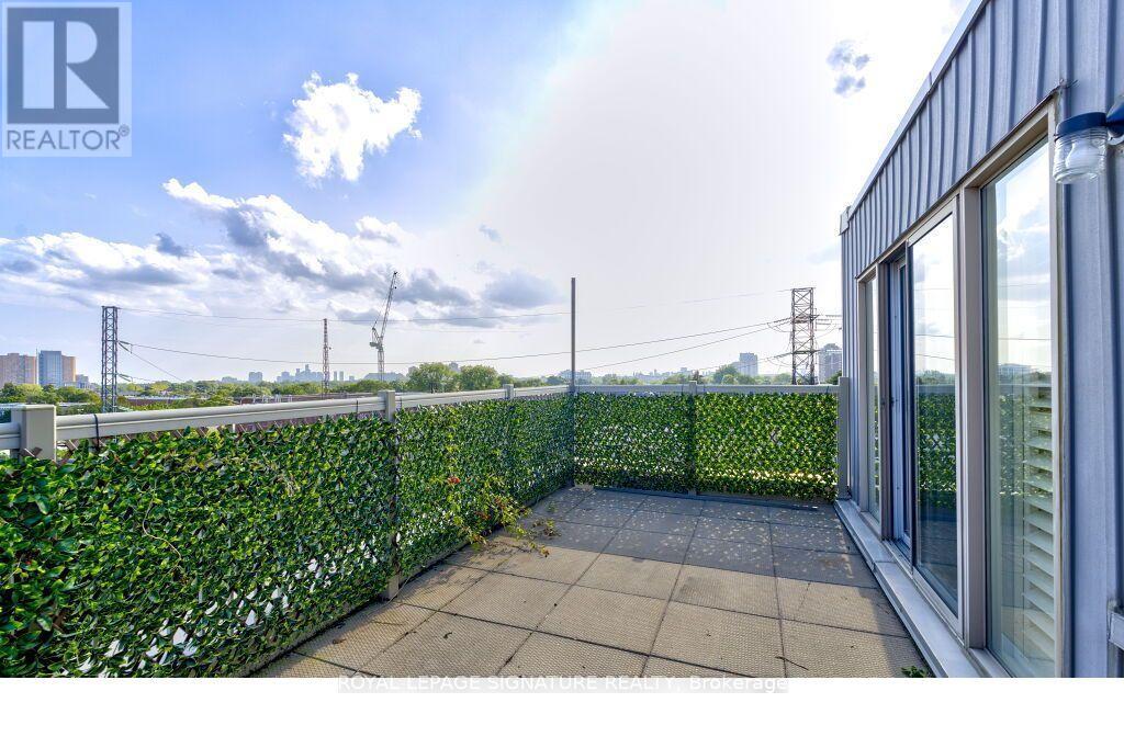 231 - 25 Turntable Crescent, Toronto, Ontario  M6H 4K8 - Photo 16 - W13170072