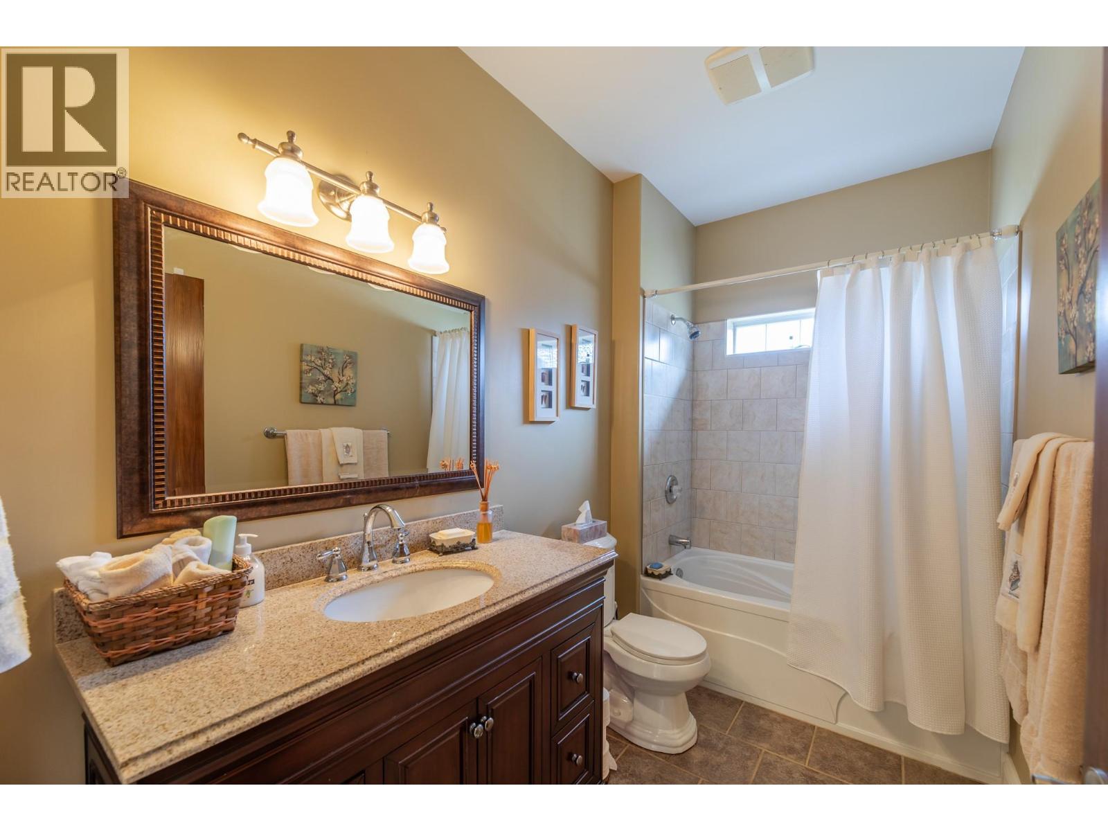 3210 / 3208 Cory Road, Keremeos, British Columbia  V0H 1N0 - Photo 17 - 10388150