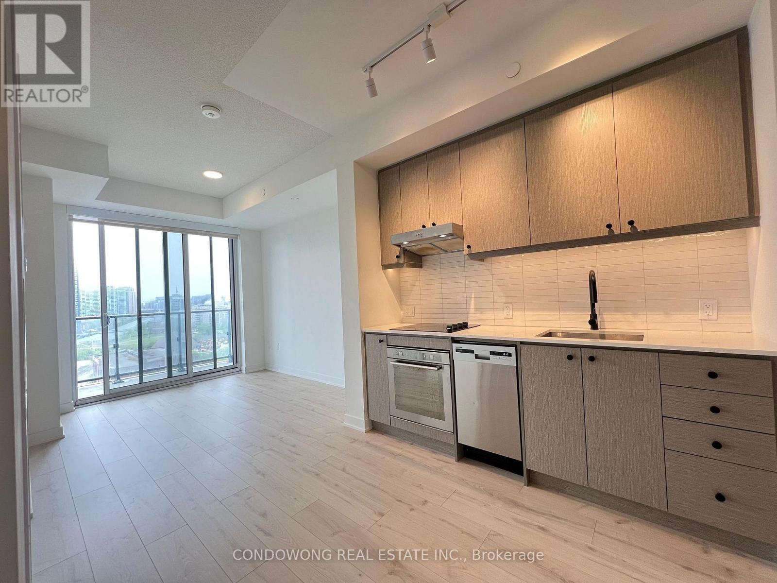 1206 - 9 TECUMSETH STREET, Toronto, Ontario