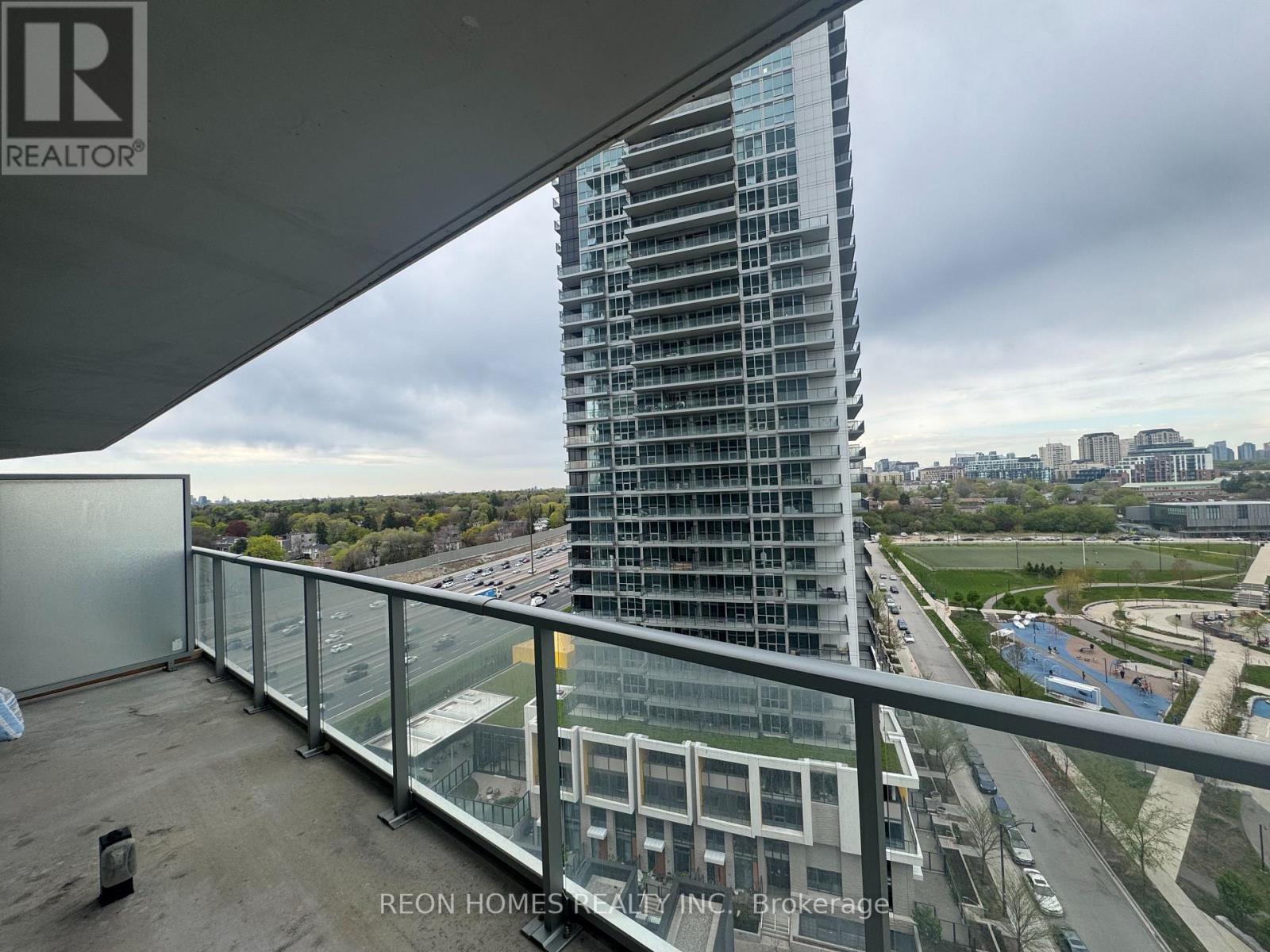 1603 - 115 Mcmahon Drive, Toronto, Ontario  M2K 0E3 - Photo 4 - C13150524