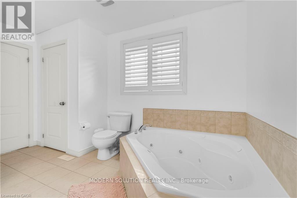 115 Erika Crescent, Hamilton, Ontario  L8W 3W2 - Photo 32 - X13169912