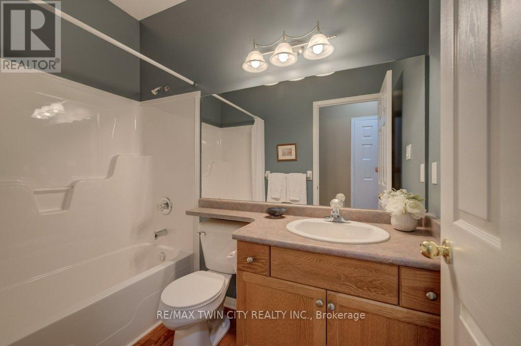 13 - 545 Laurelwood Drive, Waterloo, Ontario  N2V 2R4 - Photo 20 - X13169988