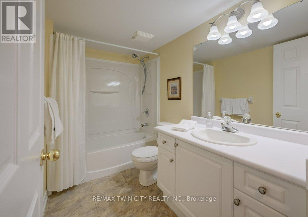 13 - 545 Laurelwood Drive, Waterloo, Ontario  N2V 2R4 - Photo 36 - X13169988