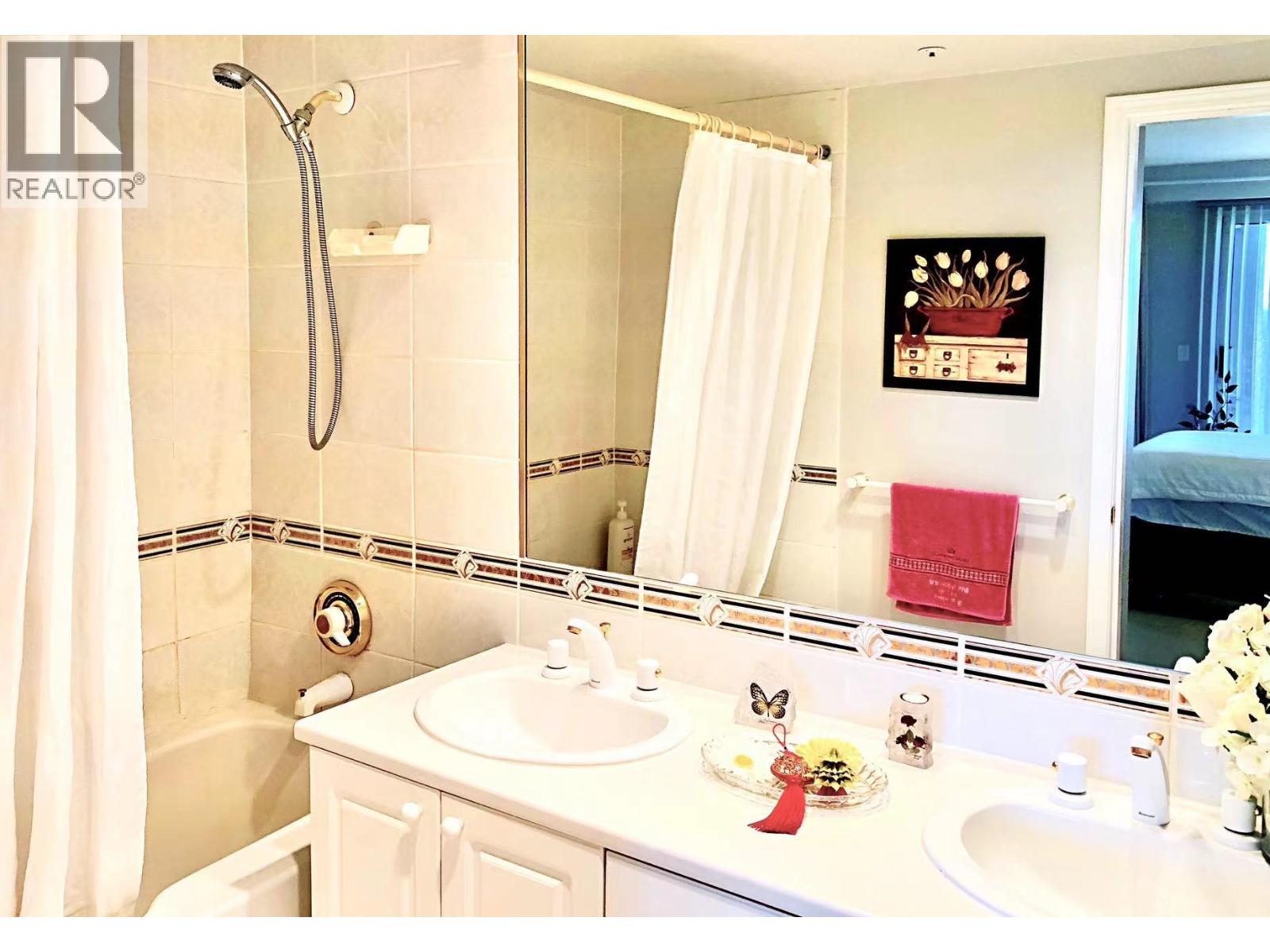 804 5775 Hampton Place, Vancouver, British Columbia  V6T 2G6 - Photo 8 - R3127328
