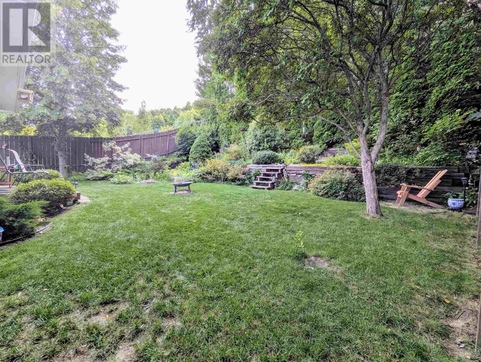 52 Hergott Ave, Elliot Lake, Ontario  P5A 3A8 - Photo 6 - SM260500