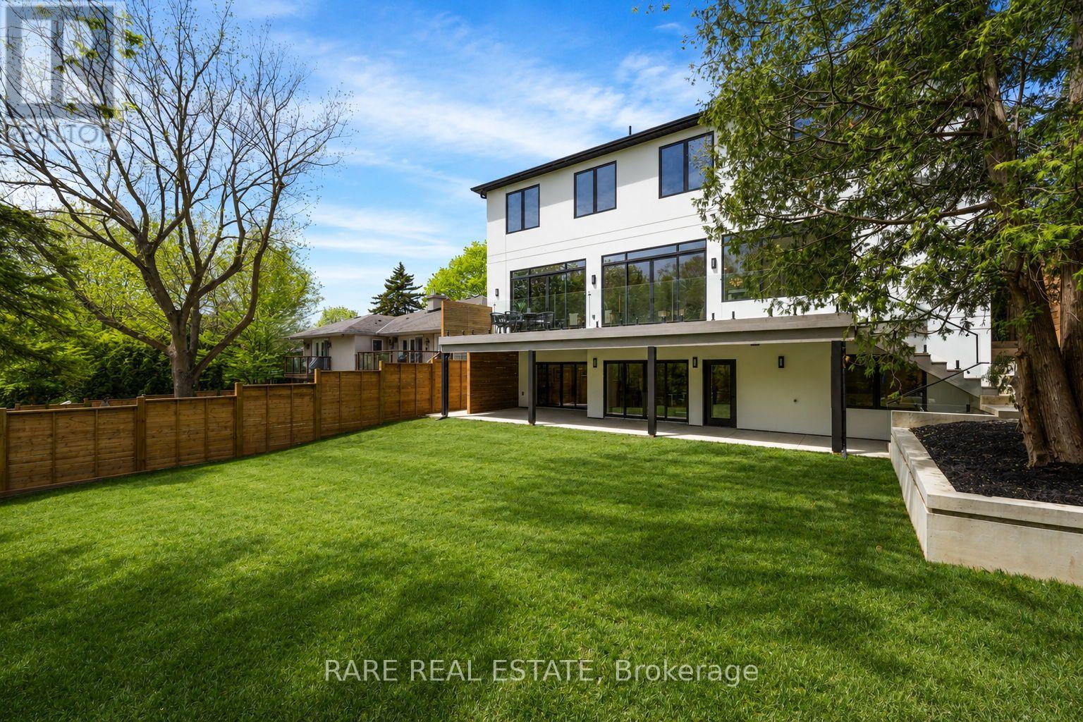 26 Hampshire Heights, Toronto, Ontario  M9B 2K4 - Photo 48 - W13170004