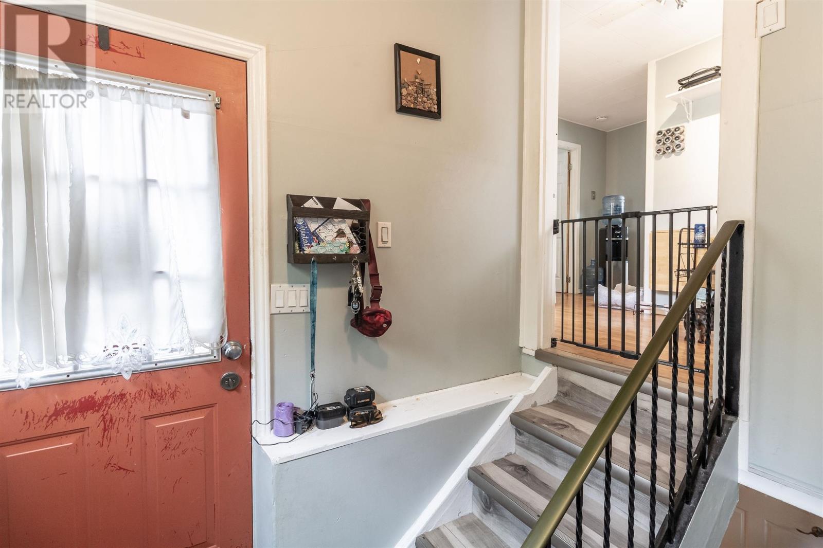 401 Second Ave, Sault Ste. Marie, Ontario  P6C 4N4 - Photo 5 - SM260836